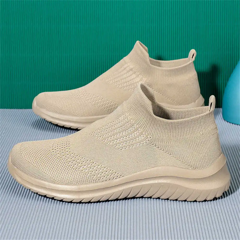 أحذية تنس جديدة ناعمة باللون ا - مراجعة Streetwear Brand In Uk وسعره